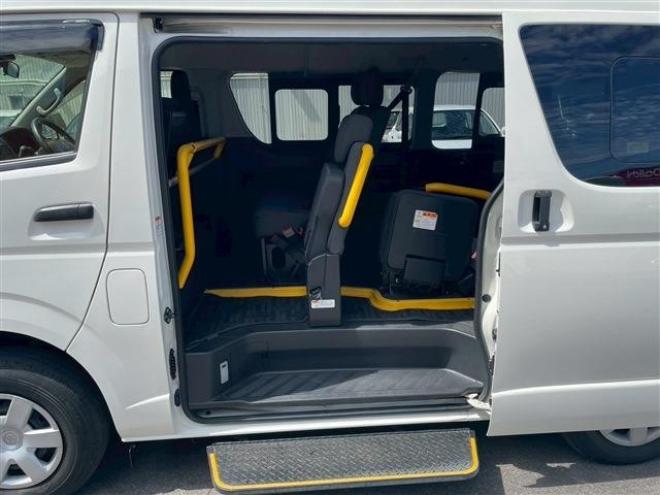 ハイエースバン2.8 ウェルキャブ Bタイプ ロング ディーゼルターボ 4WD　 福祉車両 2800