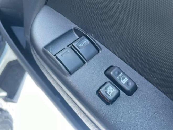 ハイエースバン2.8 DX ロング ディーゼルターボ 4WD　 2800