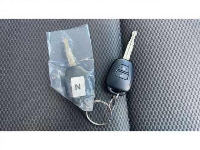 ハイエースバン2.8 DX ロング ディーゼルターボ 4WD　 2800