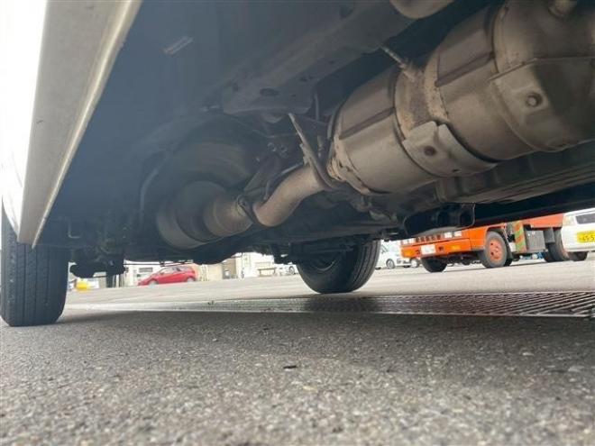 ハイエースバン3.0 中温冷凍バン ロング ディーゼルターボ 4WD　 3000