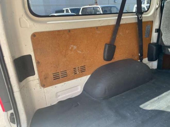 ハイエースバン2.8 DX ロング ディーゼルターボ 4WD　4WD　寒冷地仕様　社外ナビ　バックカメラ 2800