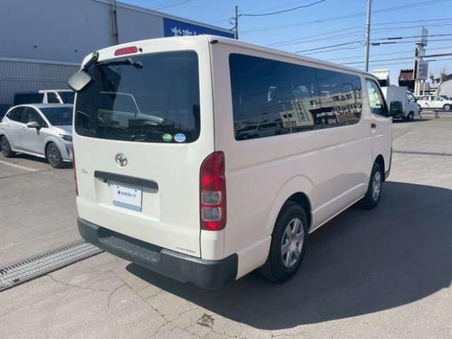 ハイエースバン2.8 DX ロング ディーゼルターボ 4WD　4WD　寒冷地仕様　社外ナビ　バックカメラ 2800