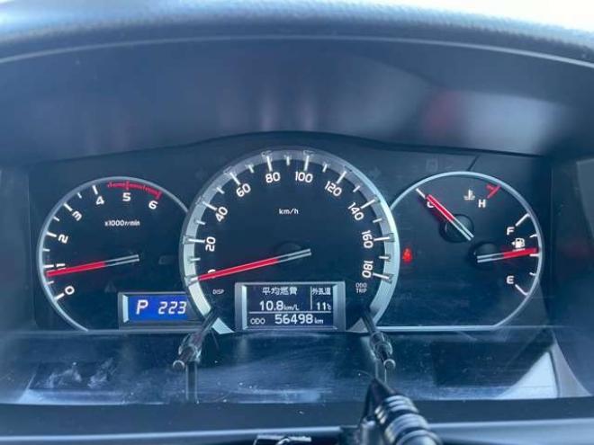 ハイエースバン2.8 DX ロング ディーゼルターボ 4WD　4WD　9人乗り　社外ナビ 2800