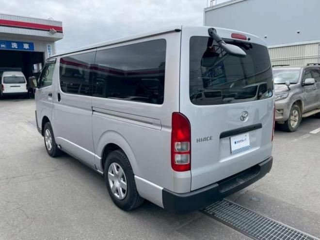 ハイエースバン2.8 DX ロング ディーゼルターボ 4WD　 2800