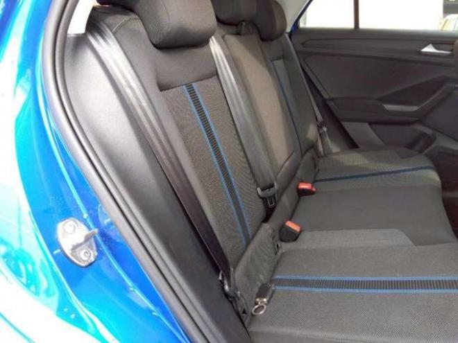 ワーゲンT-Roc　TDI Rライン ディーゼルターボ　 2WD 2000