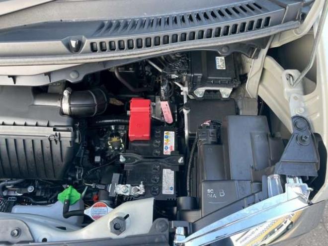 ワゴンRスマイルハイブリッド S 4WD　4WD　夏冬タイヤ 660