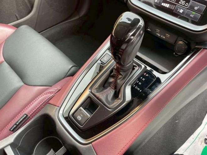 レヴォーグ1.8 STI スポーツ EX 4WD　4WD　アイサイトX　夏冬タイヤ 1800