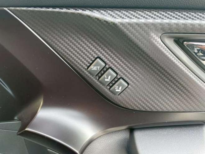 レヴォーグ1.8 STI スポーツ EX 4WD　4WD　アイサイトX　夏冬タイヤ 1800