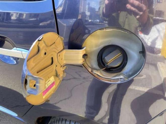 N-ONEプレミアム ツアラー Lパッケージ 4WD　1年走行距離無制限保証付/ナビ・フルセグTV/バックカメラ/国産前後ドライブレコーダー/ETC/純正アルミホイール15インチ夏タイヤ装着/アルミホイール付き冬タイヤ付き/2トーンカラー/車検整備2年付/法定整備/修復歴無 660