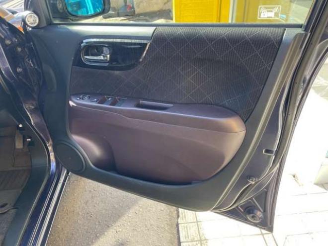 N-ONEプレミアム ツアラー Lパッケージ 4WD　1年走行距離無制限保証付/ナビ・フルセグTV/バックカメラ/国産前後ドライブレコーダー/ETC/純正アルミホイール15インチ夏タイヤ装着/アルミホイール付き冬タイヤ付き/2トーンカラー/車検整備2年付/法定整備/修復歴無 660