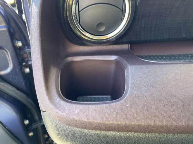 N-ONEプレミアム ツアラー Lパッケージ 4WD　1年走行距離無制限保証付/ナビ・フルセグTV/バックカメラ/国産前後ドライブレコーダー/ETC/純正アルミホイール15インチ夏タイヤ装着/アルミホイール付き冬タイヤ付き/2トーンカラー/車検整備2年付/法定整備/修復歴無 660