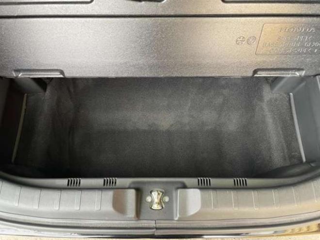 N-WGNカスタムG ターボパッケージ 4WD　1年保証付き/Bluetooth/ナビ・フルセグTV/バックカメラ/純正アルミホイール夏タイヤ装着/アルミホイール付き冬タイヤ付き/純正ETC/純正エンジンスターター/シートヒーター/後期型/車検整備2年付/法定整備/修復歴無し 660