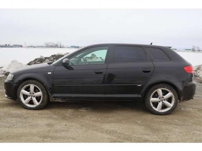 アウディA3スポーツバック 3.2 クワトロ Sライン 4WD　検R8/7　両側シートヒーター　パドルシフト　ETC 正規輸入車 3200