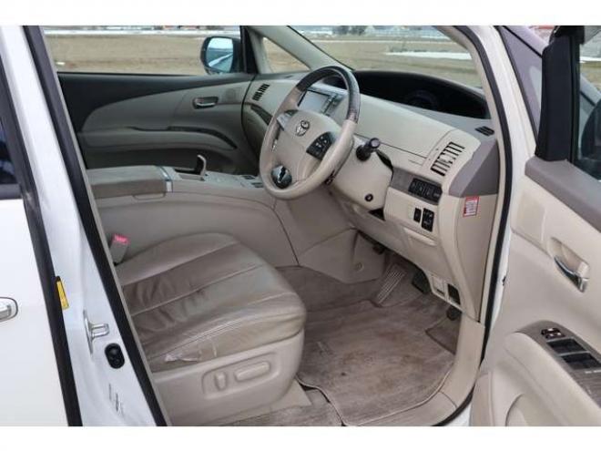 エスティマハイブリッド2.4 G レザーパッケージ 4WD　検2年　バックカメラ　パワーバックドア　左後オートステップ　ETC　自社　ローンカノウ 2400