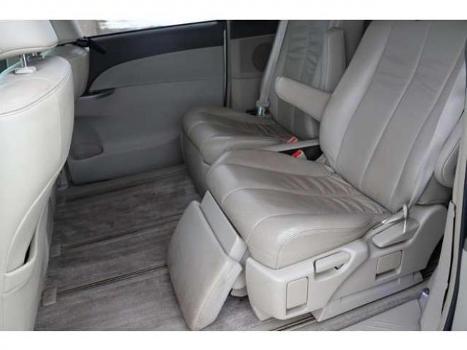 エスティマハイブリッド2.4 G レザーパッケージ 4WD　検2年　バックカメラ　パワーバックドア　左後オートステップ　ETC　自社　ローンカノウ 2400