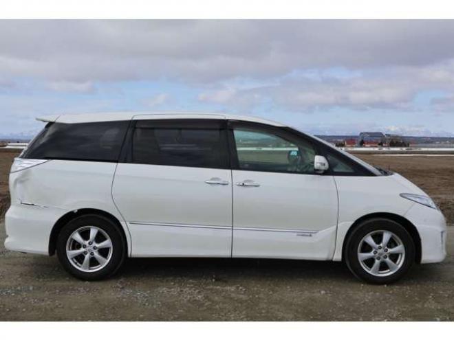 エスティマハイブリッド2.4 G レザーパッケージ 4WD　検2年　バックカメラ　パワーバックドア　左後オートステップ　ETC　自社　ローンカノウ 2400