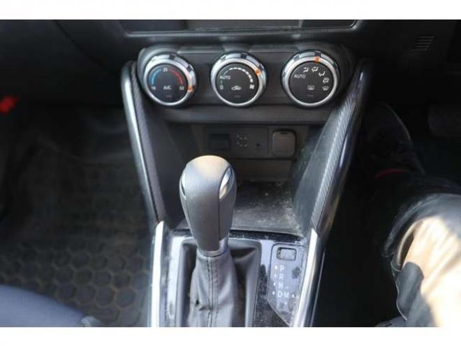 デミオ1.5 XD ディーゼルターボ 4WD　検二年　バックカメラ　自社　ローンカノウ 1500