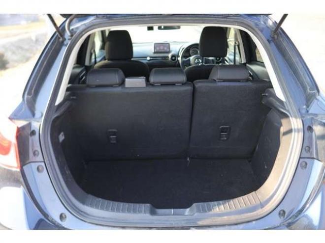 デミオ1.5 XD ディーゼルターボ 4WD　検二年　バックカメラ　自社　ローンカノウ 1500