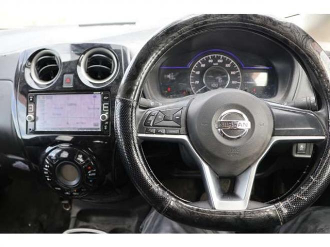 ノート1.2 e-POWER X　検二年　エマージェンシーブレーキ　アラウンドビューモニター　ドライブモード　車線逸脱警報　自社　ローンカノウ 2WD 1200