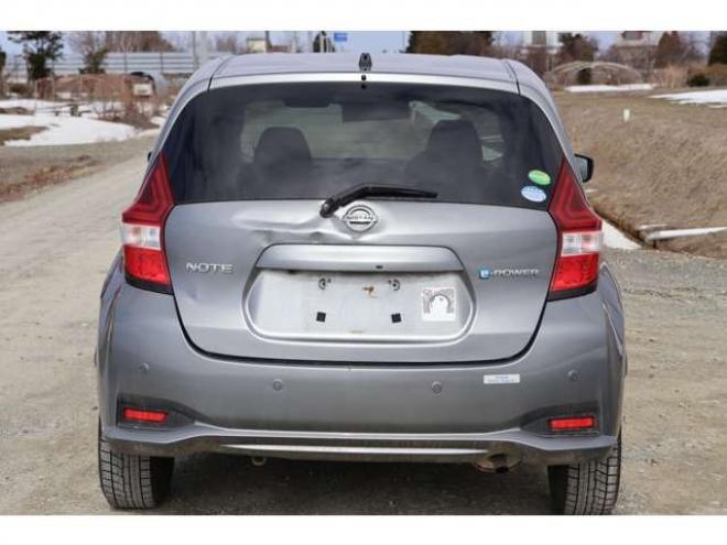 ノート1.2 e-POWER X　検二年　エマージェンシーブレーキ　アラウンドビューモニター　ドライブモード　車線逸脱警報　自社　ローンカノウ 2WD 1200