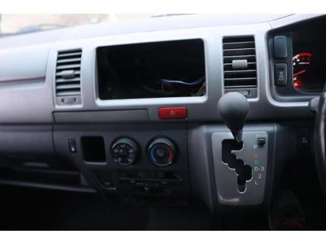 ハイエースバン2.5 スーパーGL ロング ディーゼルターボ 4WD　検1年　ツインバッテリー　黒シートカバー 2500