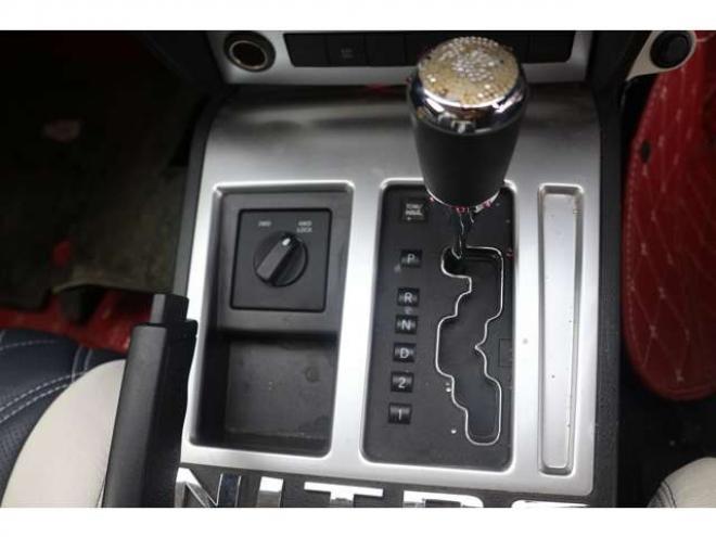 ダッジナイトロ SXT　検R9/10　バックカメラ　TV　自社　ローンカノウ 正規輸入車 4WD 3700