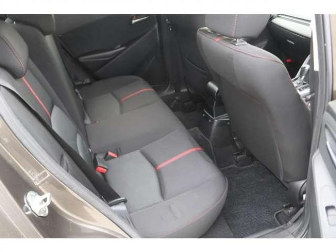 デミオ1.5 XD ツーリング ディーゼルターボ 4WD　検2年　ETC 自社　ローンカノウ 1500