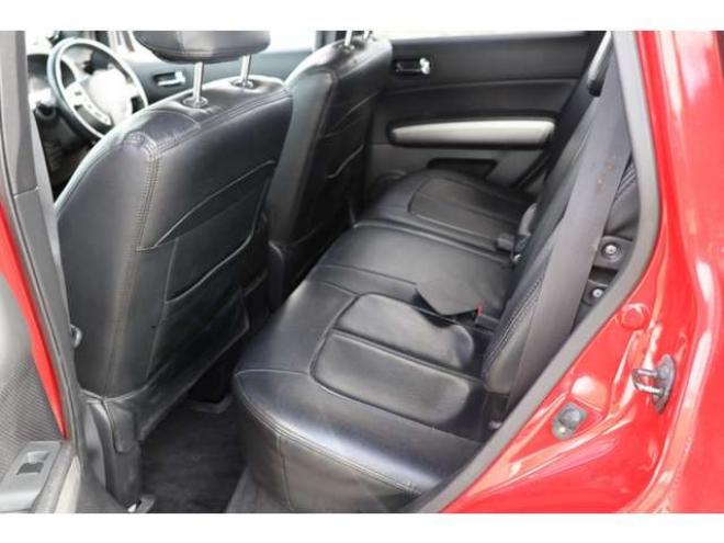 エクストレイル2.0 20GT ディーゼルターボ 4WD　検2年　バックカメラ　クルコン　TV　オートライト 2000