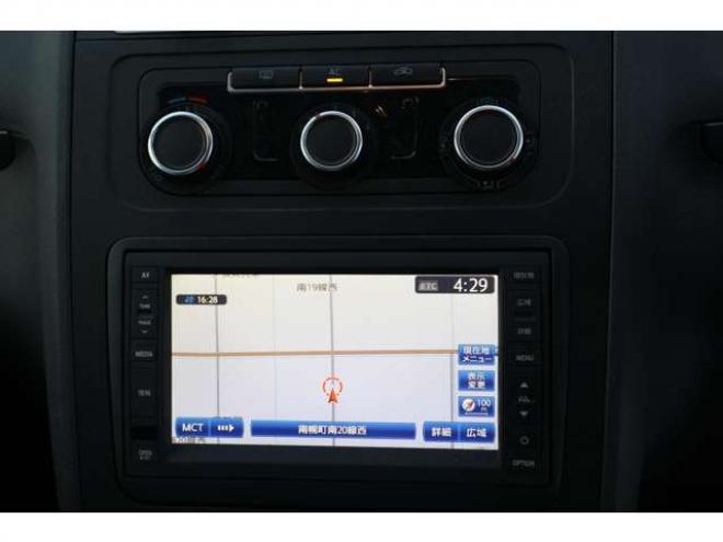 ゴルフトゥーラン　TSI コンフォートライン　検2年　バックモニター　ETC　ナビ　自社　ローンカノウ 正規輸入車 2WD 1400