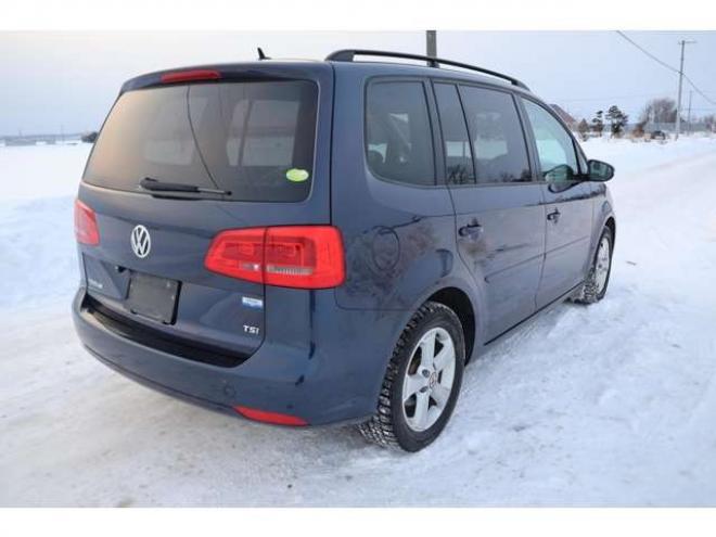 ゴルフトゥーラン　TSI コンフォートライン　検2年　バックモニター　ETC　ナビ　自社　ローンカノウ 正規輸入車 2WD 1400