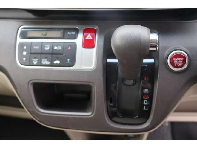 N-ONEG Lパッケージ 4WD　検2年　純正ナビ　TV　バックカメラ　スマートキー　自社　ローンカノウ 660