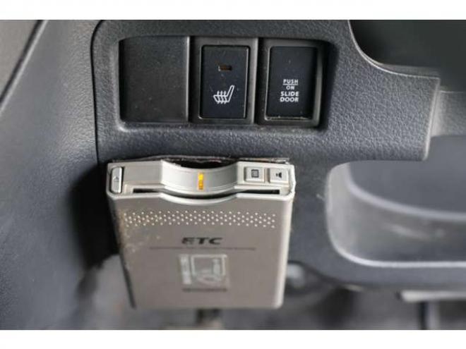 フレアワゴンカスタムスタイル XS 4WD　検R8/9　シートヒーター 660