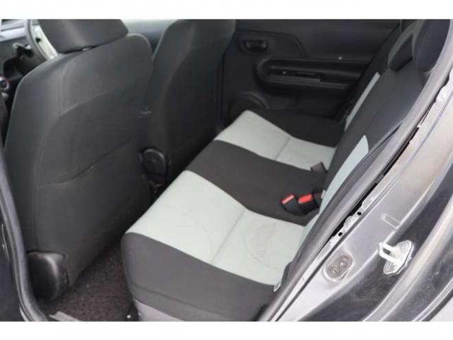 アクア1.5 S　検2年　スタッドレスタイヤ　自社　ローンカノウ 2WD 1500