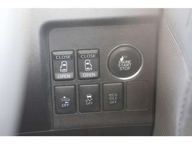 タントカスタム X SA 4WD　検2年　社外ナビ　バックカメラ　両側電動スライドドア　TV　スマートアシスト　自社　ローンカノウ 660