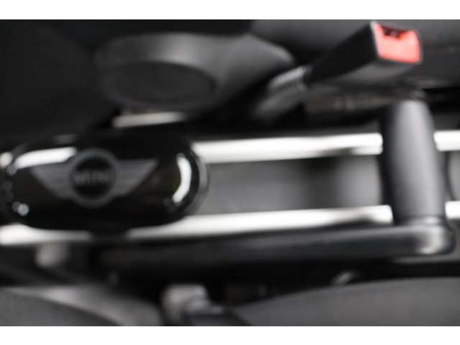 ミニクロスオーバー クーパー オール4　検2年　オートライト　スマートキー　自社　ローンカノウ 正規輸入車 4WD 1600