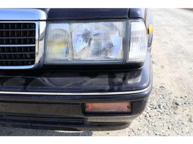 グロリアセダン　2.0 V20Eクラシック　検二年 2WD 2000