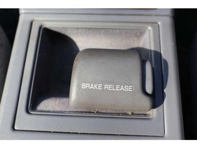 グロリアセダン　2.0 V20Eクラシック　検二年 2WD 2000