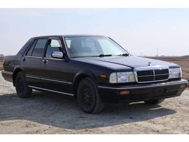 グロリアセダン　2.0 V20Eクラシック　検二年 2WD 2000