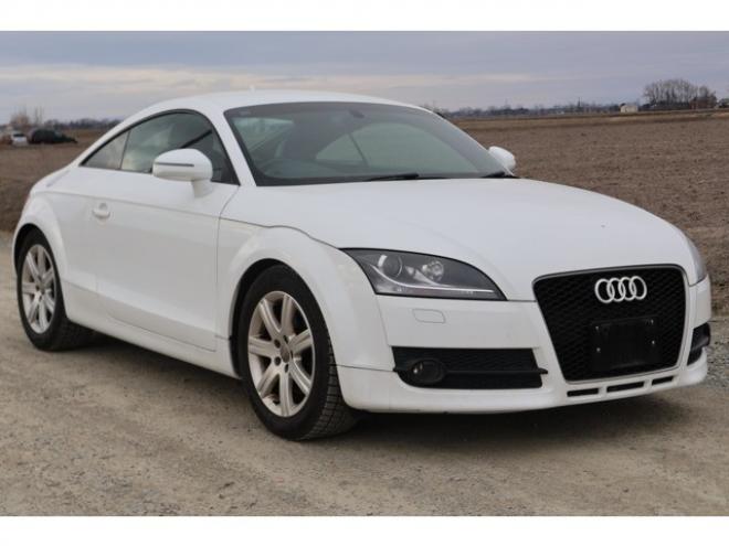 アウディTT クーペ 2.0 TFSI　検2年　パドルシフト　バックカメラ　自社　ローンカノウ 正規輸入車 2WD 2000