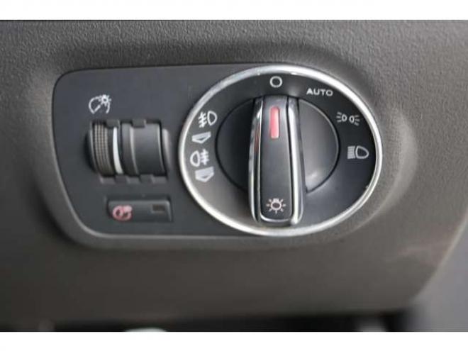 アウディTT クーペ 2.0 TFSI　検2年　パドルシフト　バックカメラ　自社　ローンカノウ 正規輸入車 2WD 2000