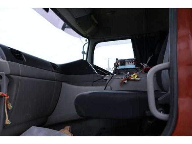 クオンダンプ　検R9/1 2WD 11000