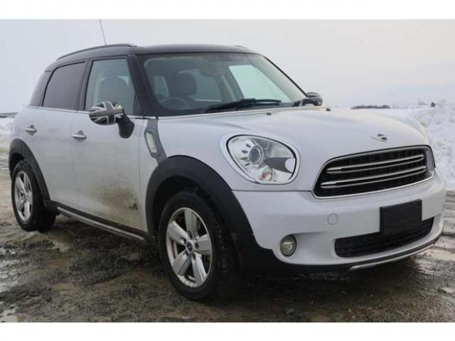 ミニクロスオーバー クーパー D　検二年　社外ナビ　バックモニター　TV　ETC 正規輸入車 2WD 2000