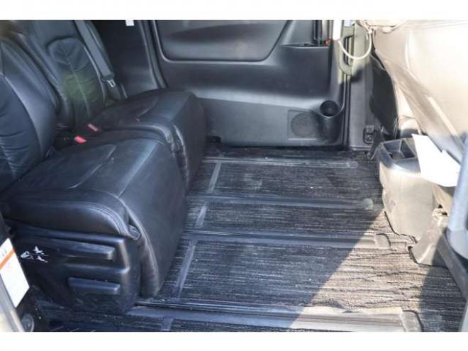 ヴェルファイア2.5 Z 4WD　検2年　社外ナビ 2500