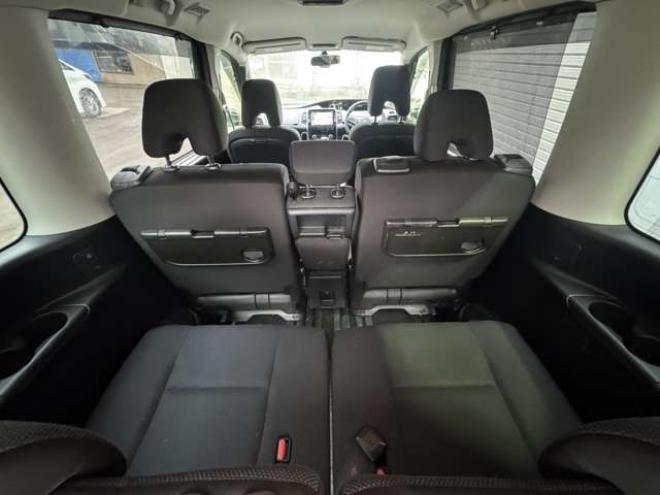 セレナ2.0 X Vセレクション 4WD　ナビ　TV　全周囲カメラ　ETC　両側Pスライド 2000