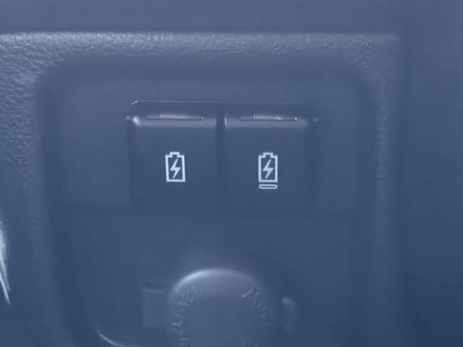 ソリオ1.2 バンディット ハイブリッド MV 4WD　ナビ　TV　全方位カメラ　Bluetooth　Egスターター　両側Pスライド　シートヒーター 1200