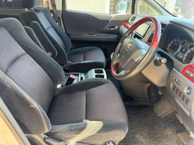 ヴェルファイア2.4 Z 4WD　両側Pスライド　フリップダウン 2400