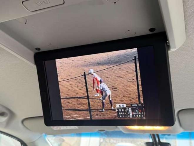 セレナ2.0 ハイウェイスター Vセレクション+Safety 4WD　ナビ　TV　Bカメラ　Bluetooth　フリップダウン　両側Pスライド 2000