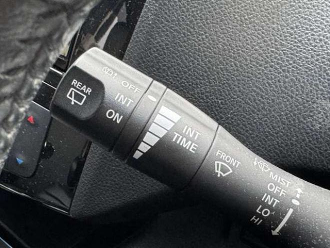 セレナ2.0 ハイウェイスター Vセレクション+Safety 4WD　ナビ　TV　Bカメラ　Bluetooth　フリップダウン　両側Pスライド 2000