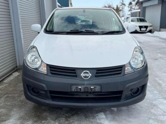 AD1.6 VE 4WD　夏冬タイヤ 1600