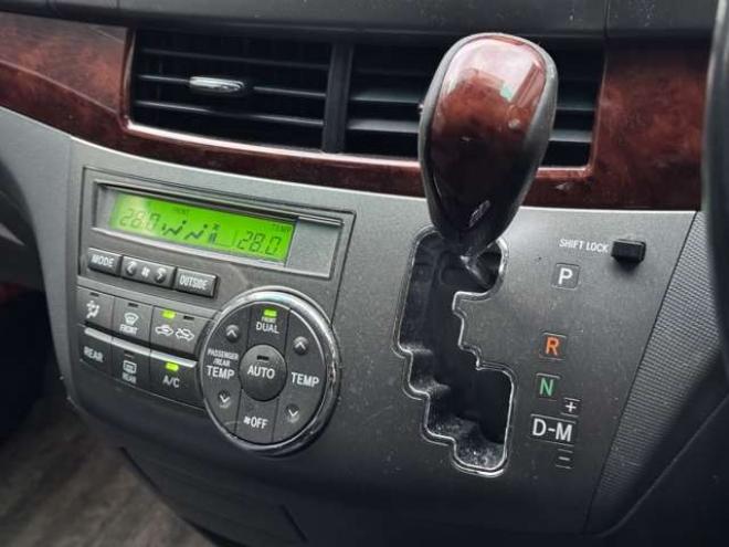 エスティマ2.4 アエラス Gエディション 4WD　ナビ　TV　Bluetooth　両側Pスライド 2400